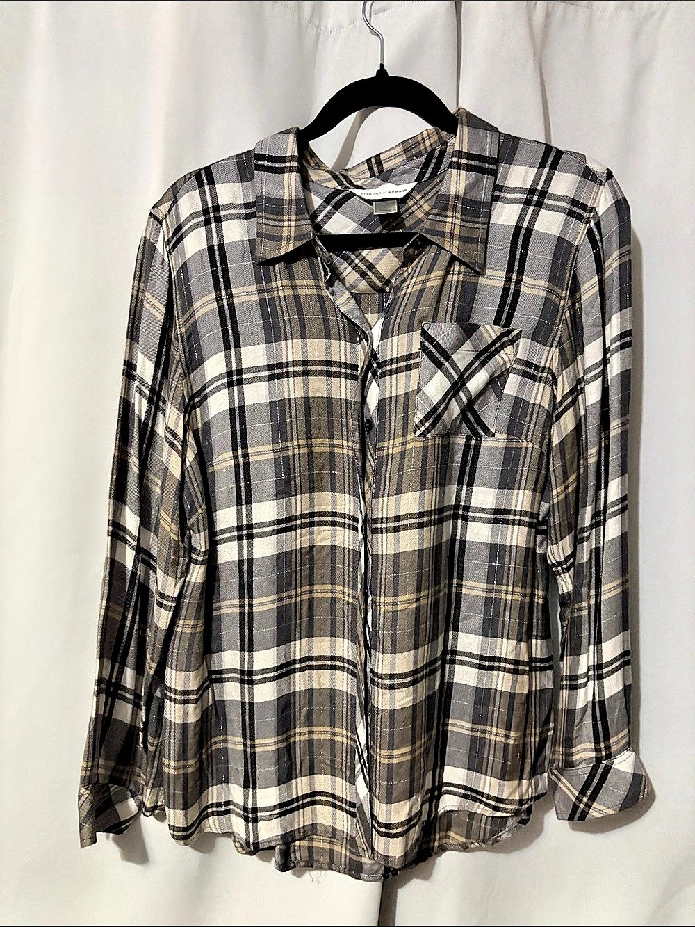 Christopher & Banks Plaid Button Down in Gray & White Large